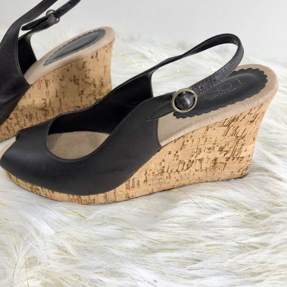 LOFT Shoes Loft Brown Wedge Sandal 9m Poshmark